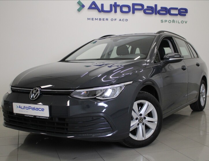 Volkswagen Golf 1