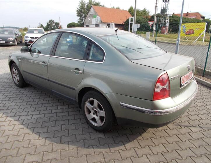 Volkswagen Passat 12