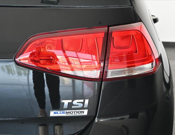 Volkswagen Golf 28