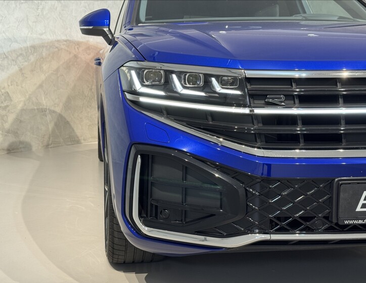 Volkswagen Touareg 6