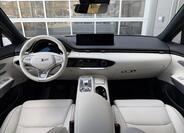 Hyundai Genesis 13