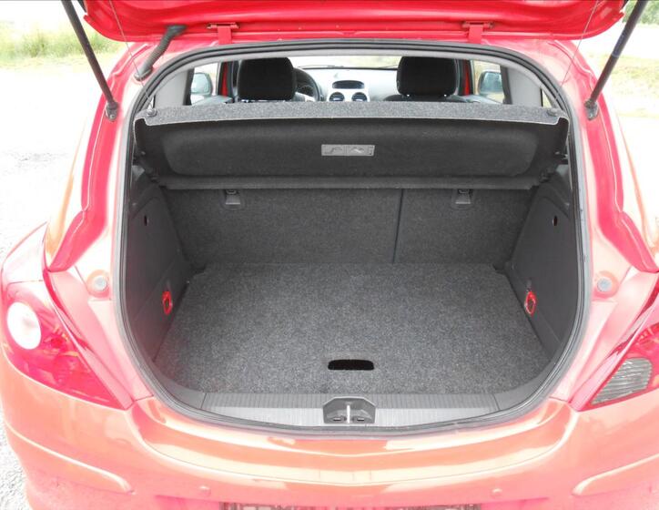 Opel Corsa 11
