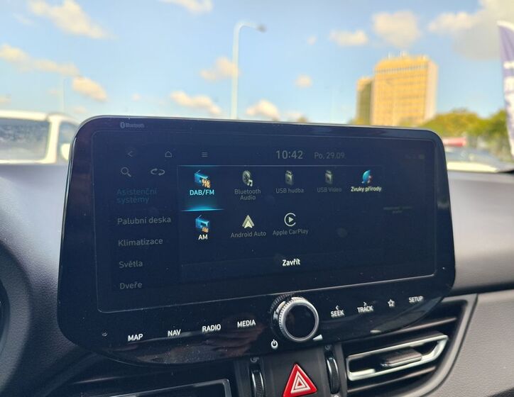 Hyundai i30 18