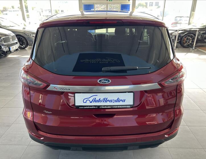 Ford S-MAX 5