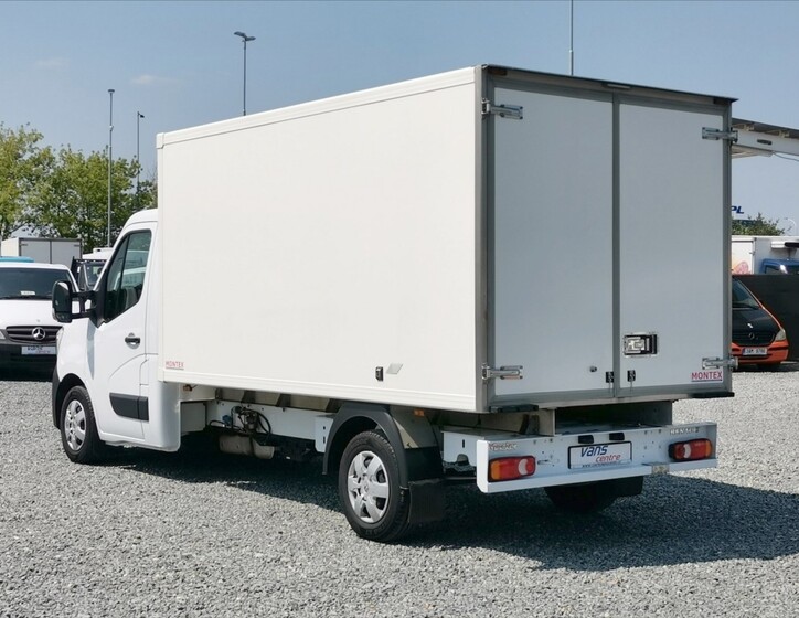 Renault Master 4