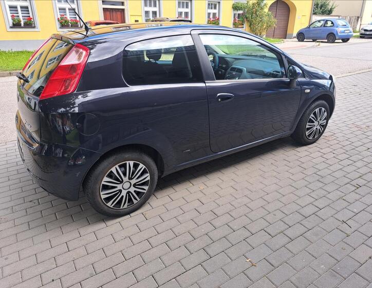 Fiat Grande Punto 10