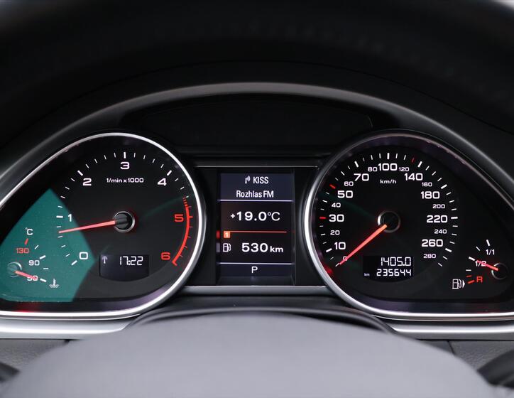 Audi Q7 22