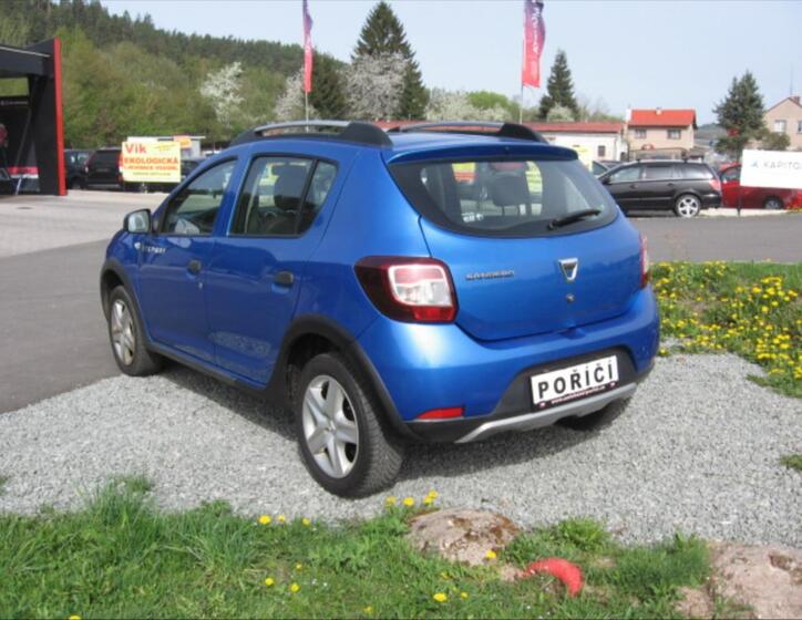 Dacia Sandero 6