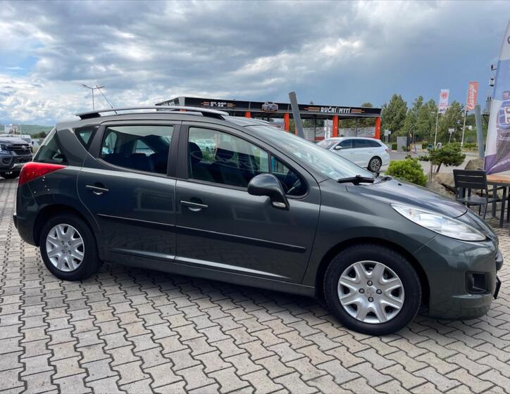 Peugeot 207 9