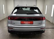 Audi Q8 5