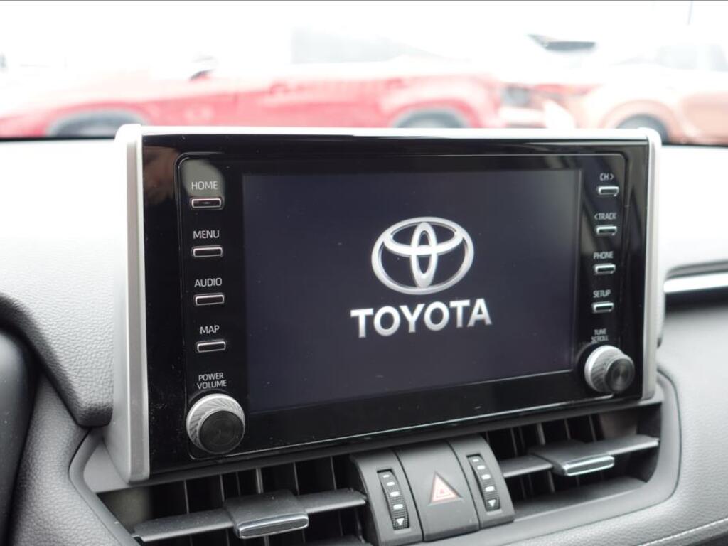 Toyota RAV4 18