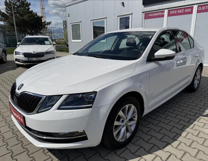 Škoda Octavia 1