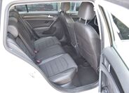 Volkswagen Golf 20