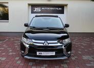 Mitsubishi Outlander 3