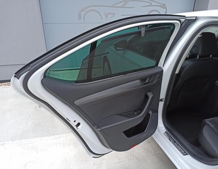 Škoda Superb 25