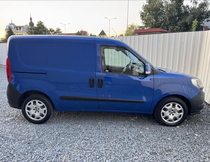 Fiat Dobló 18