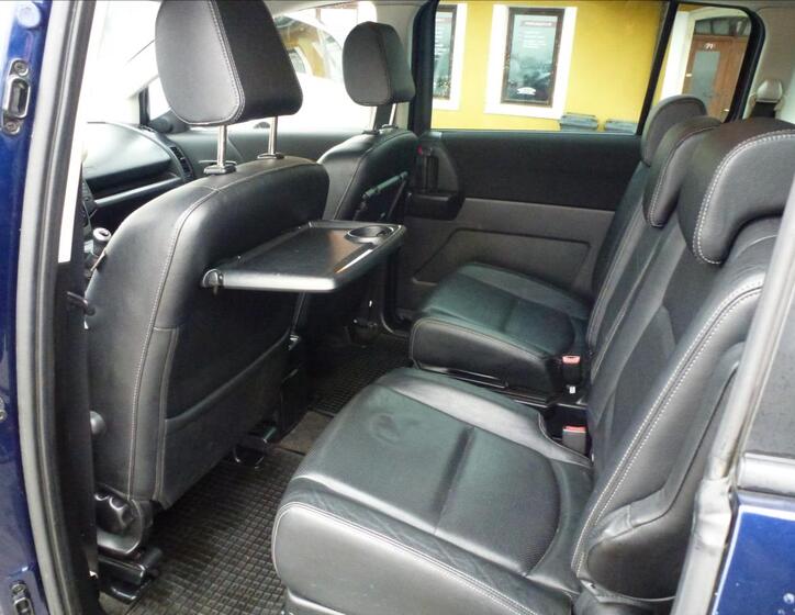 Mazda 5 20