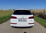 Audi Q5 10