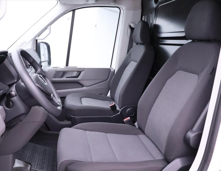 Volkswagen Crafter 13