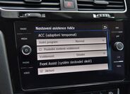 Volkswagen Golf 33