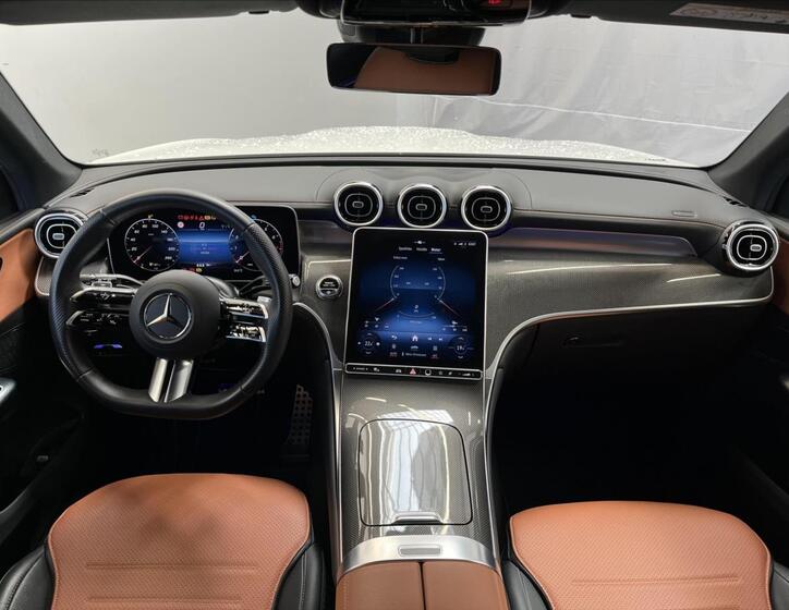 Mercedes-Benz GLC 13