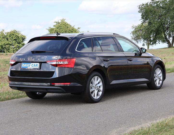 Škoda Superb 7