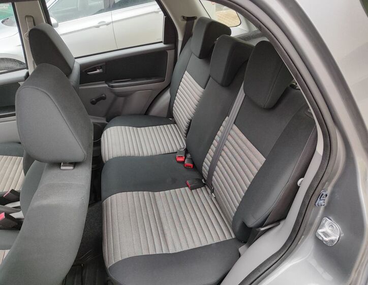 Suzuki SX4 9