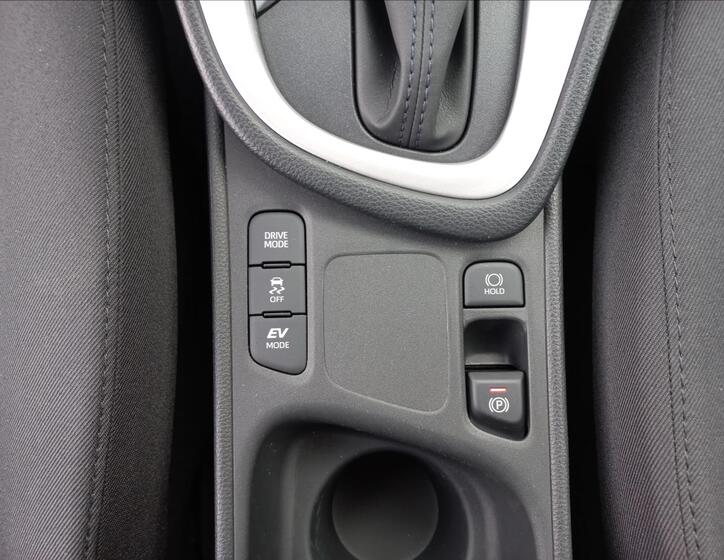 Toyota Yaris 14