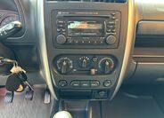 Suzuki Jimny 13