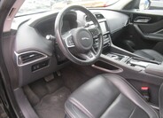 Jaguar F-Pace 13