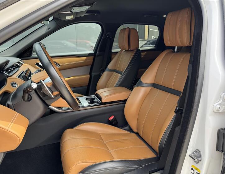 Land Rover Range Rover Velar 11