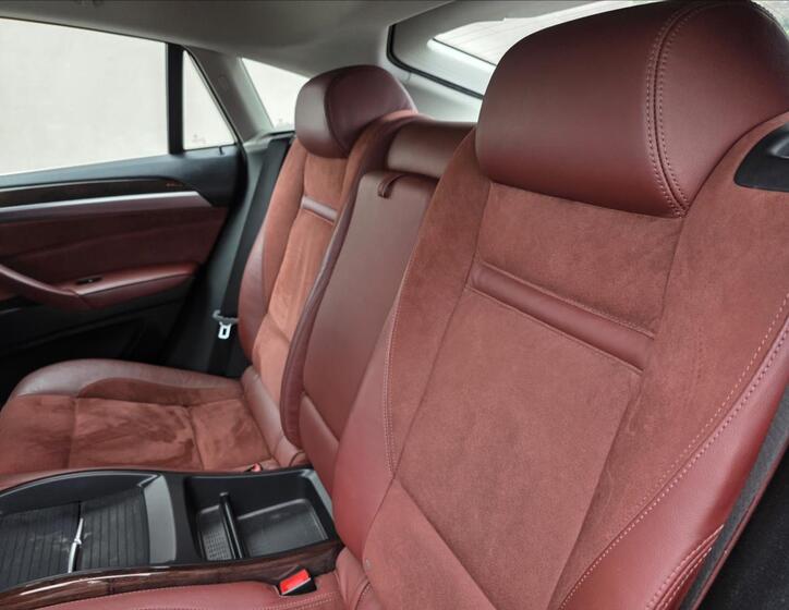 BMW X6 22