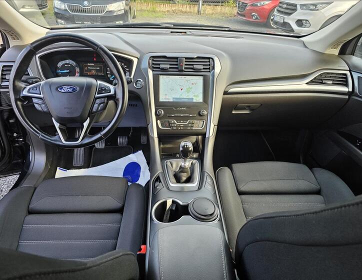 Ford Mondeo 25