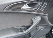 Audi RS 6 32