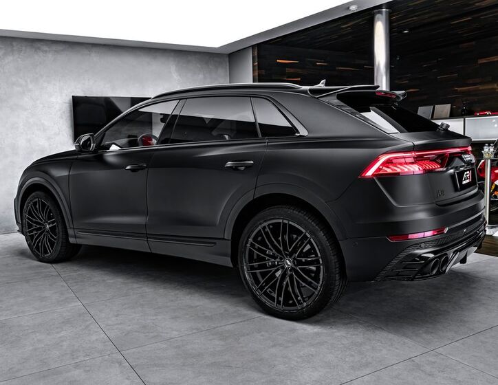 Audi SQ8 7