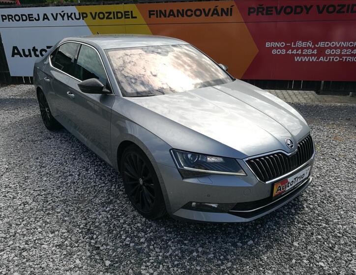 Škoda Superb 2