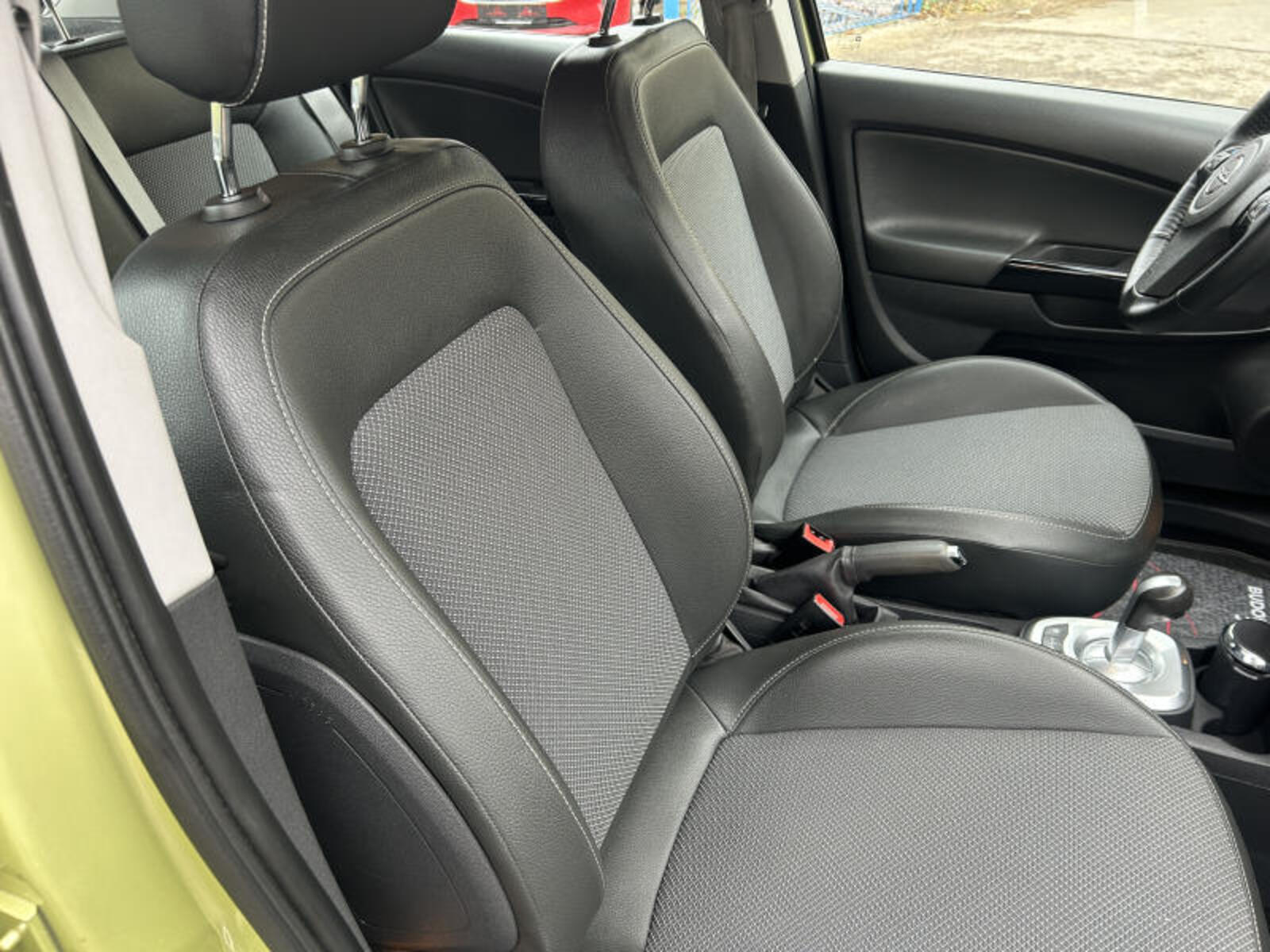 Opel Corsa 32