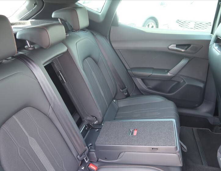 Cupra Formentor 15