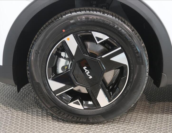 KIA Sportage 11