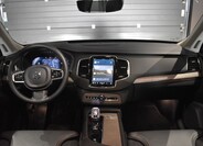 Volvo XC90 12