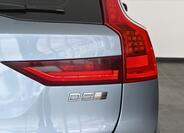 Volvo V90 33