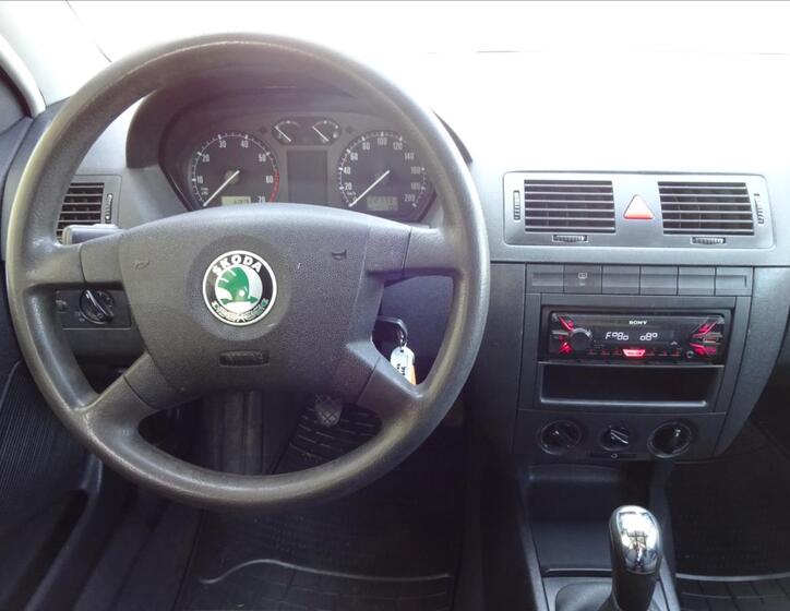 Škoda Fabia 31