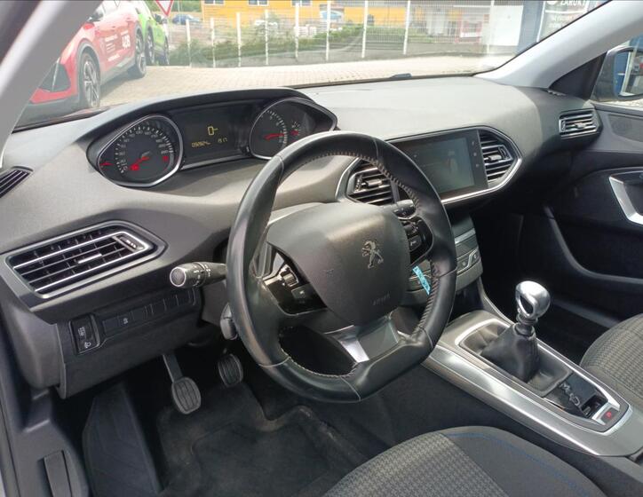 Peugeot 308 16