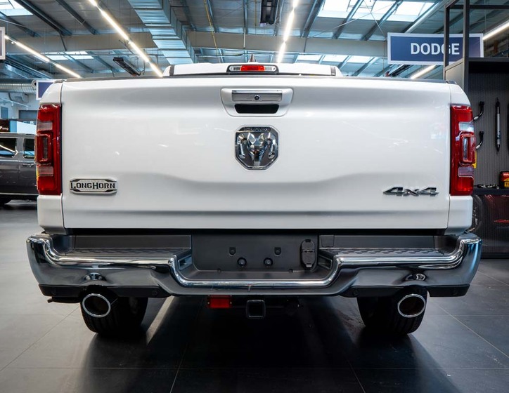 Dodge RAM 4