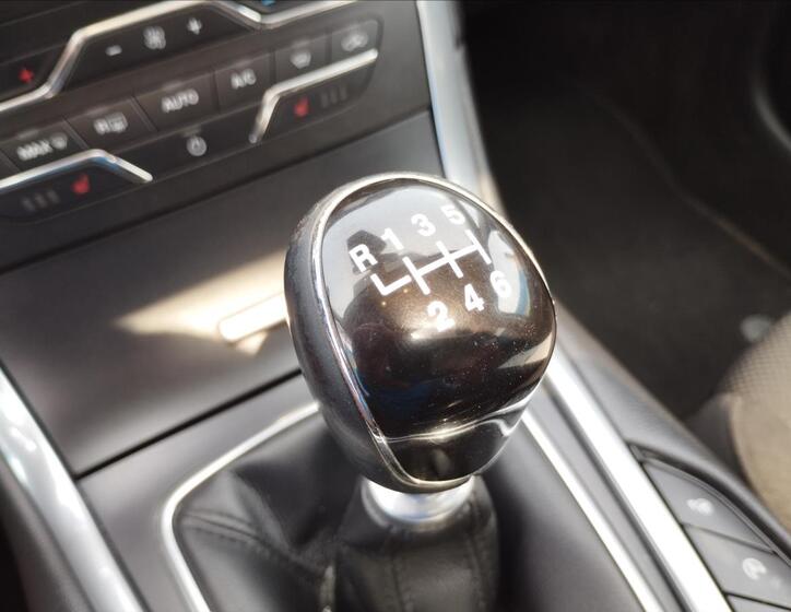 Ford S-MAX 16