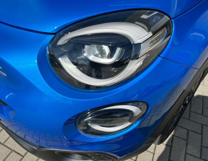 Fiat 500X 10