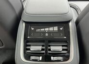 Volvo XC90 11
