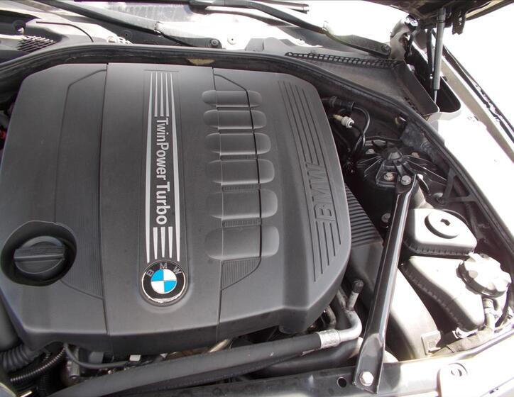 BMW Řada 5 36