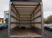 Mercedes-Benz Sprinter 18