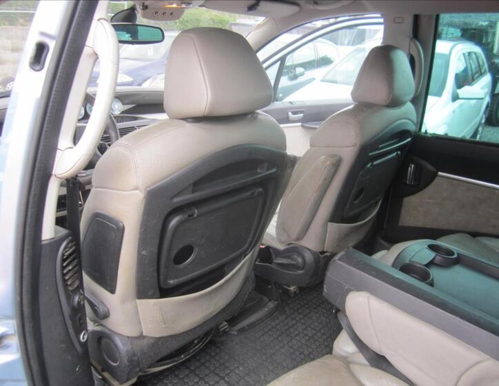 Peugeot 807 24